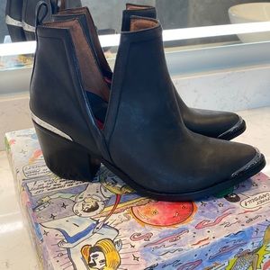 Jeffery Campbell- Cromwell black distressed booties with silver hardware